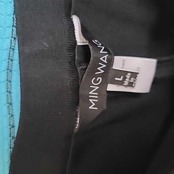 Ming Wang Black and Blue Knit Ensemble SZ Large Pants, Jacket XL - Picture 9 of 14